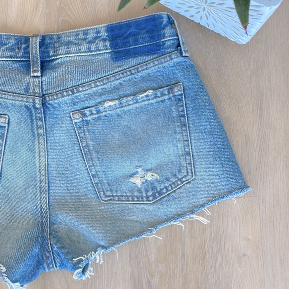 🆕 ABERCROMBIE & FITCH (A&F) | Denim Shorts - Picture 6 of 6